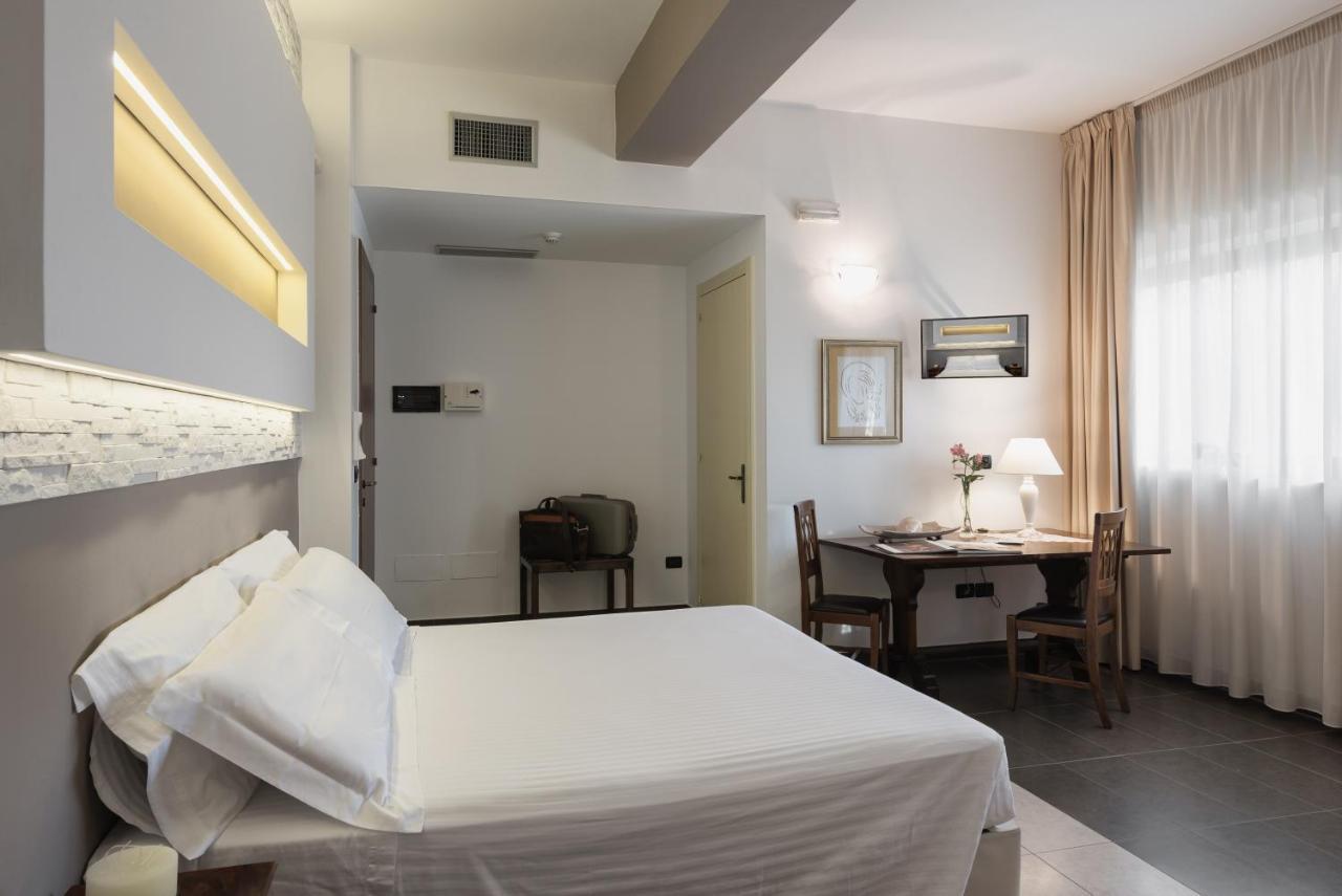 Bed and Breakfast La Chiocciola Кастріньяно-дель-Капо Екстер'єр фото